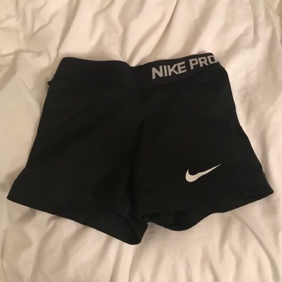 Nike Pants - Nike pro shorts